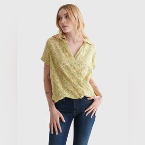 Lucky Brand Floral Blouse Large Yellow Green Boho Short Sleeve Top